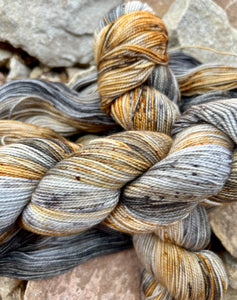 August 2024 Colorway: ‘Rusted Concrete’